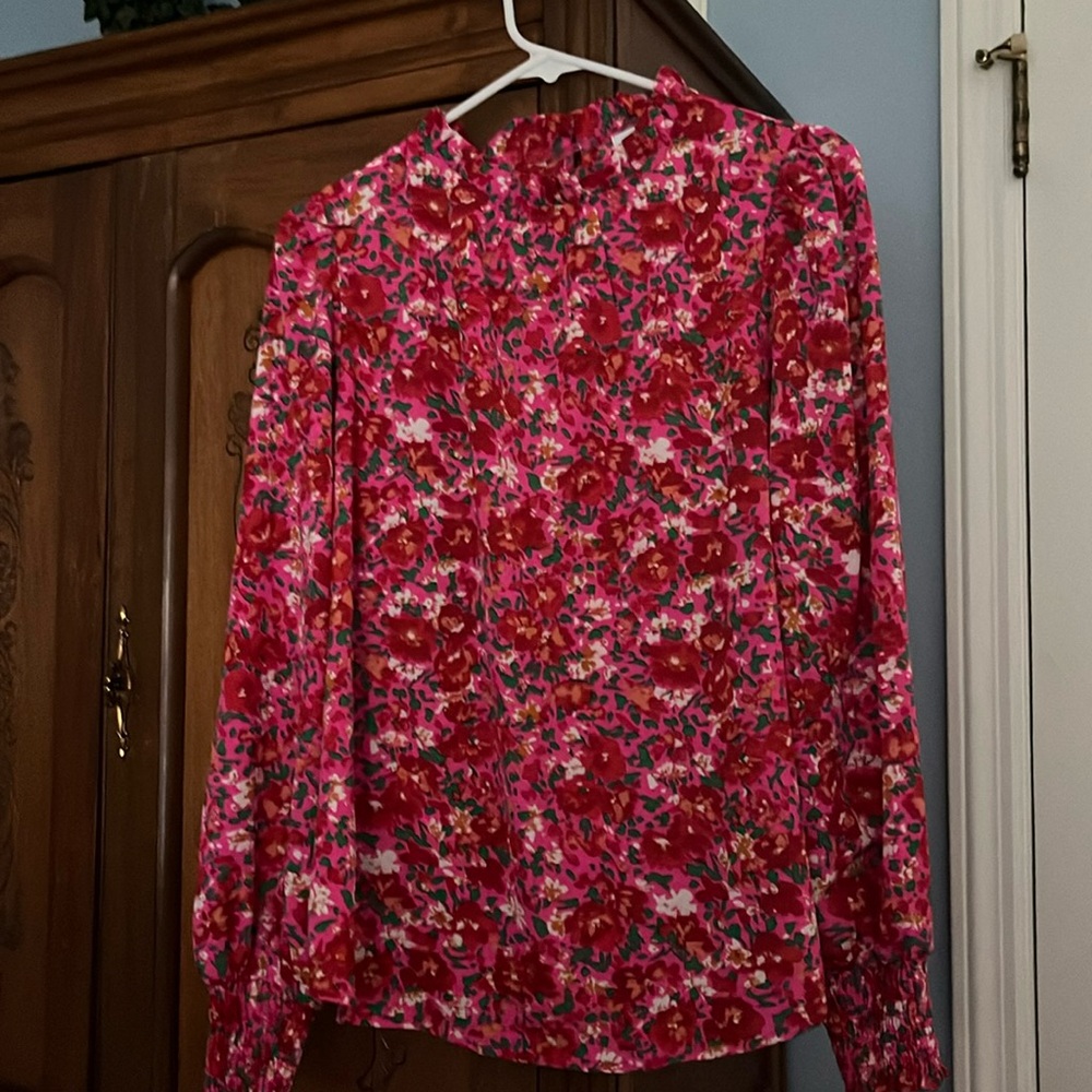 The Mint Floral Top size Small